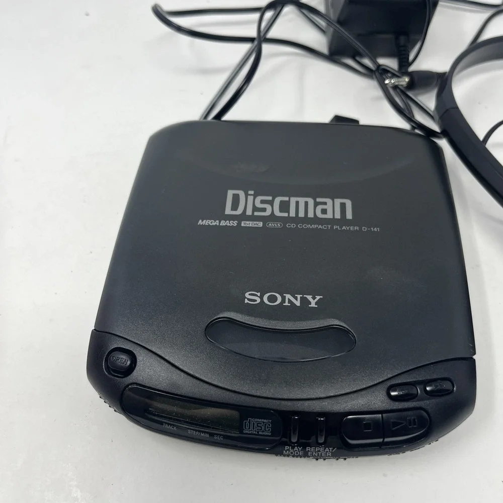 Vintage Sony Discman D-141 Portable CD Player w/ AC Adapter + Headphones MDR-210